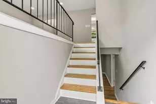4801 Iverson Pl, Temple Hills, MD 20748 - Photo 9