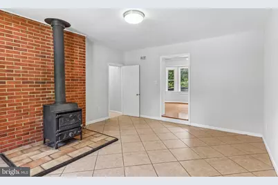 9203 Wellington Court, Lanham, MD 20706 - Photo 41