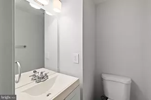 1020 West Ct, Laurel, MD 20707 - Photo 17