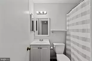 1020 West Ct, Laurel, MD 20707 - Photo 15