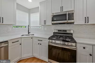 3609 Willow Ridge Court, District Heights, MD 20747 - Photo 9