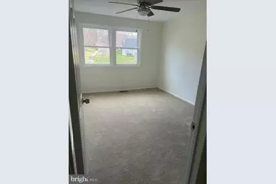 12535 Woodstock Drive E, Upper Marlboro, MD 20772 - Photo 5