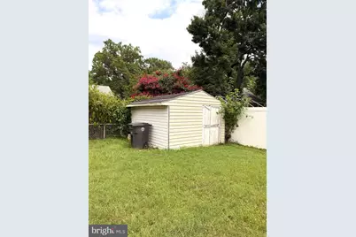 5613 Queens Chapel Road, Hyattsville, MD 20782 - Photo 11