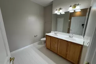 6214 Westchester Park Dr, College Park, MD 20740 - Photo 17