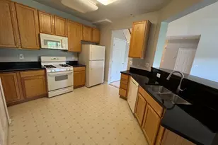 6214 Westchester Park Dr, College Park, MD 20740 - Photo 7