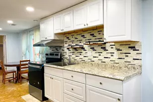 9122 Bridgewater St, College Park, MD 20740 - Photo 3