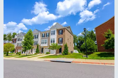 8710 Sweet Lauren Court, Upper Marlboro, MD 20772 - Photo 3