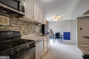 11202 Cherry Hill Rd, Beltsville, MD 20705 - Photo 17