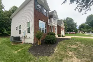 5202 Trotters Glen Dr, Upper Marlboro, MD 20772 - Photo 13
