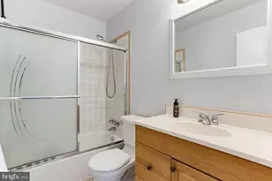 5923 Bryn Mawr Rd, College Park, MD 20740 - Photo 25