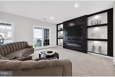10844 Presidential Parkway, Upper Marlboro, MD 20772 - Photo 5