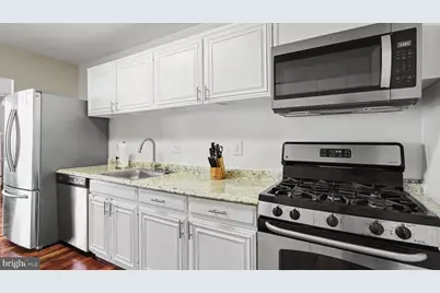 6100 Westchester Park Drive #1712, College Park, MD 20740 - Photo 9