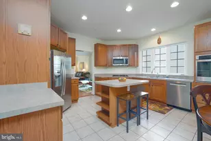 7408 Forests Edge Ct, Laurel, MD 20707 - Photo 9