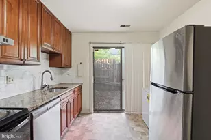7205 Split Rail Ln, Laurel, MD 20707 - Photo 17