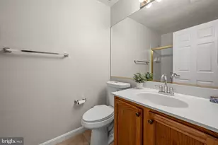 6600 Lake Park Dr, Greenbelt, MD 20770 - Photo 5
