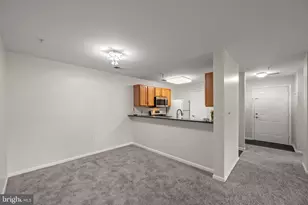 6600 Lake Park Dr, Greenbelt, MD 20770 - Photo 3