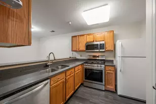 6600 Lake Park Dr, Greenbelt, MD 20770 - Photo 17