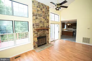7906 Kara Ct, Greenbelt, MD 20770 - Photo 33