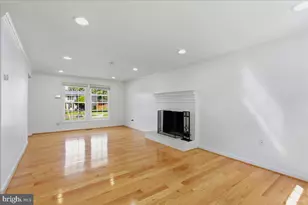 5400 Virginia Ct, Oxon Hill, MD 20745 - Photo 7