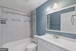 5400 Virginia Ct, Oxon Hill, MD 20745 - Photo 29