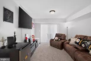 7642 Buzz Aldrin Ln, Lanham, MD 20706 - Photo 21