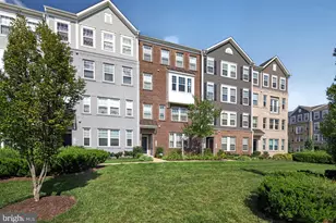 7642 Buzz Aldrin Ln, Lanham, MD 20706 - Photo 25