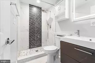 5803 Ravenswood Rd, Riverdale, MD 20737 - Photo 5