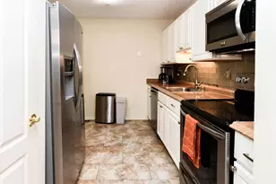 1401 Deep Gorge Ct, Oxon Hill, MD 20745 - Photo 9