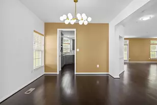 4304 Medallion Dr, Silver Spring, MD 20904 - Photo 9
