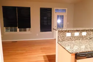 4302 Talmadge Cir, Suitland, MD 20746 - Photo 5