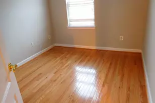 4302 Talmadge Cir, Suitland, MD 20746 - Photo 9