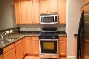 4302 Talmadge Cir, Suitland, MD 20746 - Photo 3