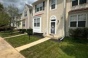953 Dunloring Ct, Upper Marlboro, MD 20774 - Photo 3