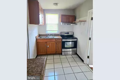 809 Eastern Avenue, Fairmount Heights, MD 20743 - Photo 3