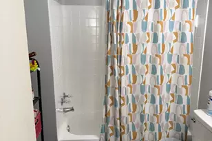 3530 Wood Creek Dr, Suitland, MD 20746 - Photo 5