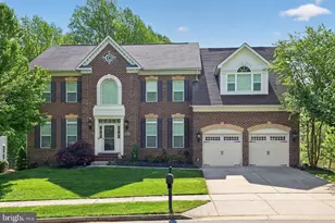 1910 Lake Forest Dr, Upper Marlboro, MD 20774 - Photo 3