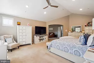 1910 Lake Forest Dr, Upper Marlboro, MD 20774 - Photo 17