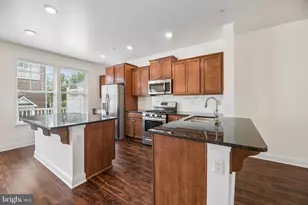 3846 Pentland Hills Dr, Upper Marlboro, MD 20774 - Photo 3