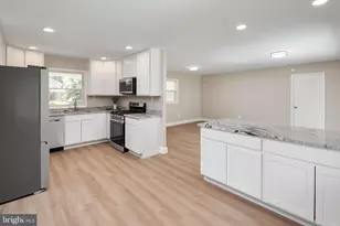 12508 Millstream Dr, Bowie, MD 20715 - Photo 17