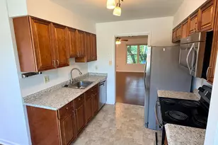 7007 Cipriano Woods Ct, Lanham, MD 20706 - Photo 5