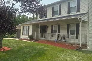 5474 Woodland Blvd, Oxon Hill, MD 20745 - Photo 3