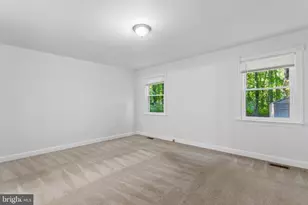 16320 Lea Dr, Bowie, MD 20715 - Photo 17