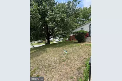 1600 Fenwood Avenue, Oxon Hill, MD 20745 - Photo 1