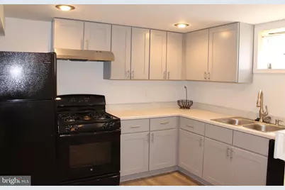 3820 Allison Street, Brentwood, MD 20722 - Photo 3