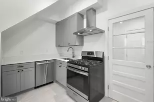138 Maryland Park Dr, Capitol Heights, MD 20743 - Photo 9