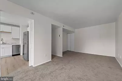 7983 Riggs Road #6, Hyattsville, MD 20783 - Photo 9