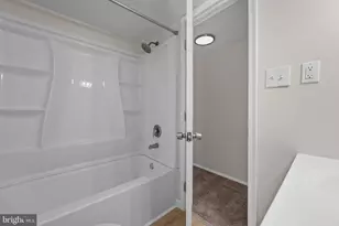 7983 Riggs Rd, Hyattsville, MD 20783 - Photo 13