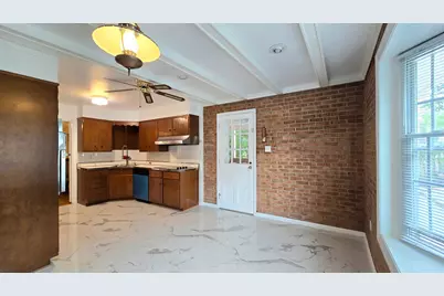 10928 Pleasant Acres Drive, Hyattsville, MD 20783 - Photo 11