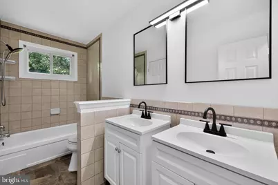 1700 Jarvis Avenue, Oxon Hill, MD 20745 - Photo 7