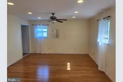 7906 Dawnwood Court, Lanham, MD 20706 - Photo 15